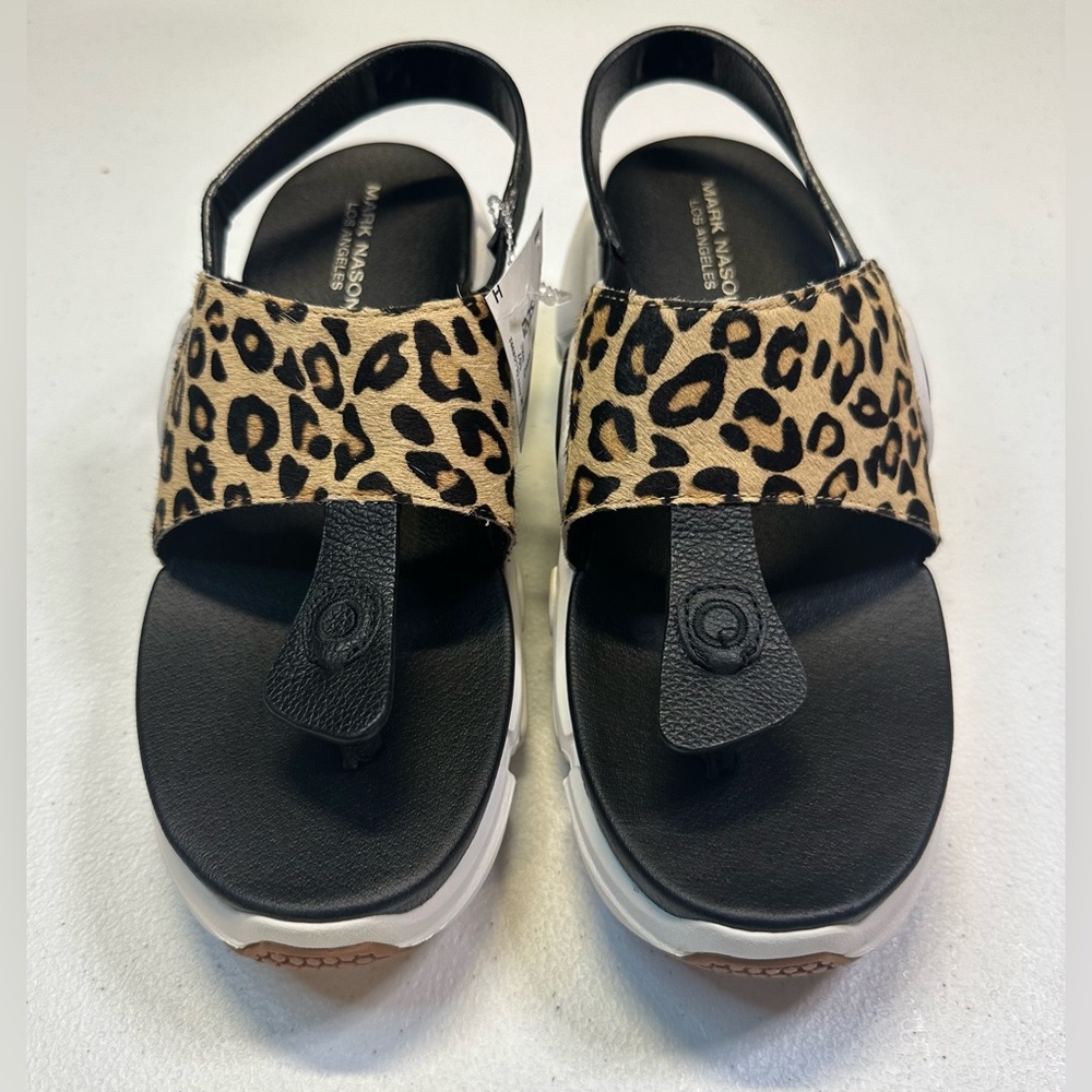 Mark Nason Los Angeles Womens Leopard Calf Hair Platform Sandals SN 69337 Size 8